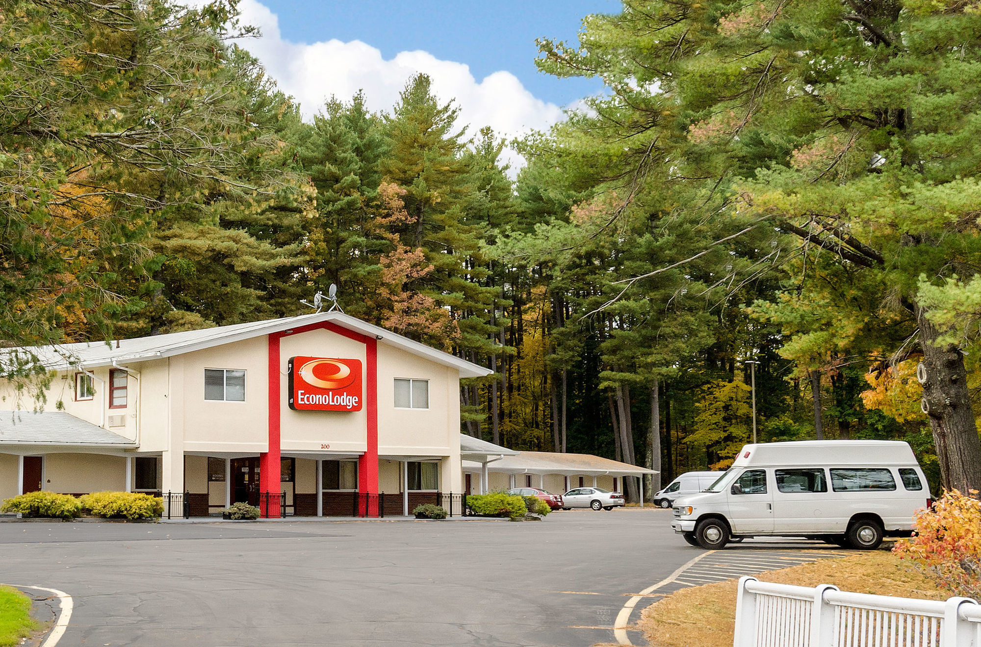Red Roof Inn Sutton Exterior photo